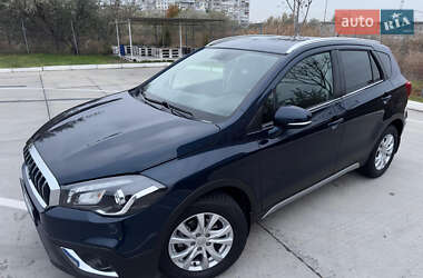 Внедорожник / Кроссовер Suzuki SX4 2019 в Одессе