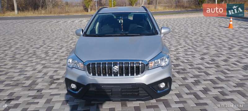 Suzuki SX4 2019