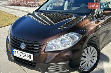 Позашляховик / Кросовер Suzuki SX4 2014 в Києві