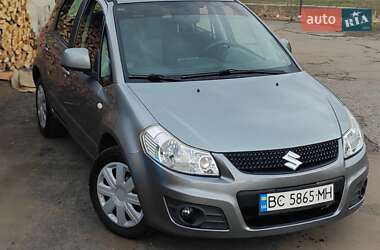 Седан Suzuki SX4 2010 в 