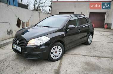 Позашляховик / Кросовер Suzuki SX4 2014 в Дніпрі