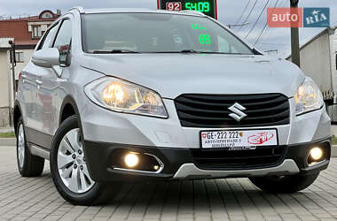 Позашляховик / Кросовер Suzuki SX4 2015 в Житомирі