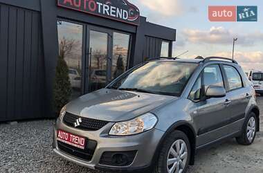 Внедорожник / Кроссовер Suzuki SX4 2010 в Львове