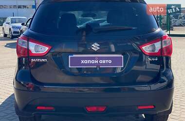 Внедорожник / Кроссовер Suzuki SX4 2016 в 