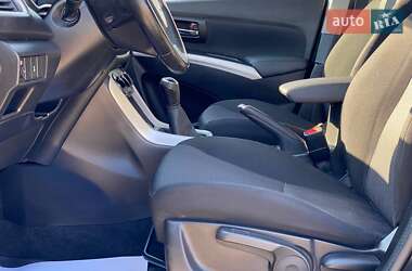 Внедорожник / Кроссовер Suzuki SX4 2016 в 