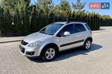 Внедорожник / Кроссовер Suzuki SX4 2013 в Одессе