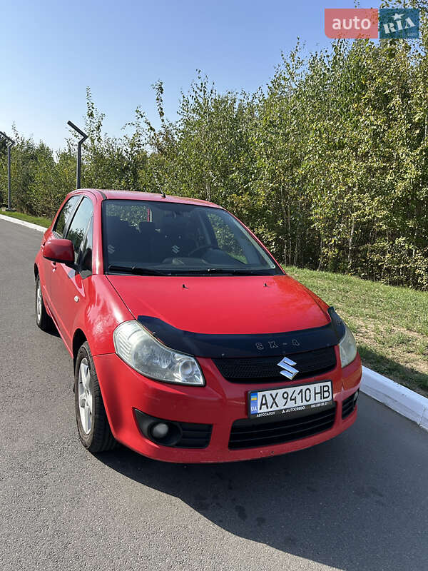 Хэтчбек Suzuki SX4 2008 в 