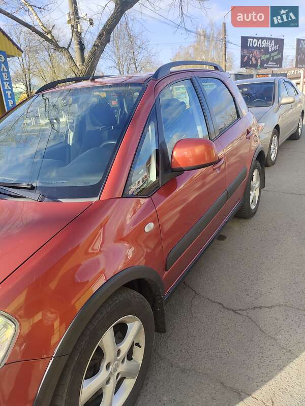 Хэтчбек Suzuki SX4 2008 в Первомайске