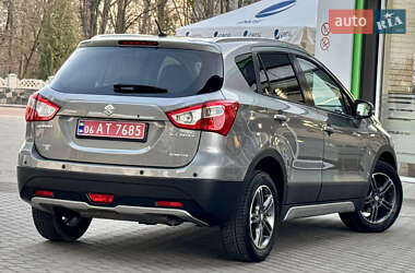 Внедорожник / Кроссовер Suzuki SX4 2016 в 