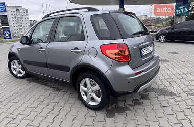 Внедорожник / Кроссовер Suzuki SX4 2013 в 