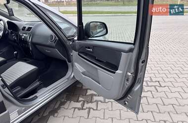 Внедорожник / Кроссовер Suzuki SX4 2013 в 