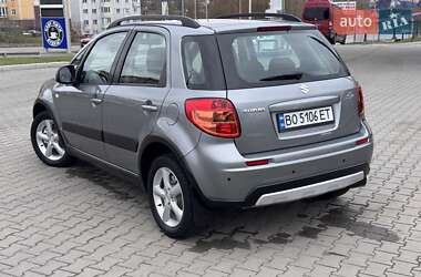 Внедорожник / Кроссовер Suzuki SX4 2013 в 