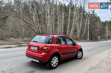 Внедорожник / Кроссовер Suzuki SX4 2014 в 