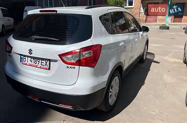 Внедорожник / Кроссовер Suzuki SX4 2018 в 