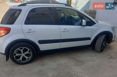 Внедорожник / Кроссовер Suzuki SX4 2011 в 