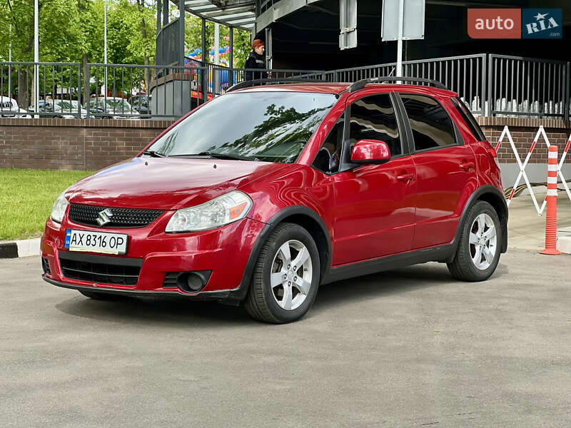 Внедорожник / Кроссовер Suzuki SX4 2011 в 