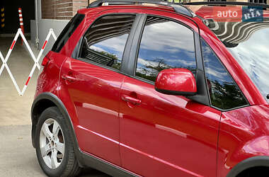Внедорожник / Кроссовер Suzuki SX4 2011 в 