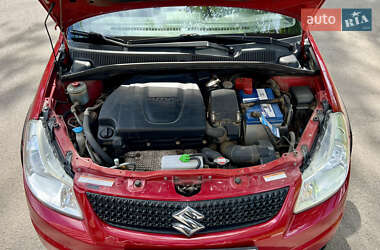 Внедорожник / Кроссовер Suzuki SX4 2011 в 