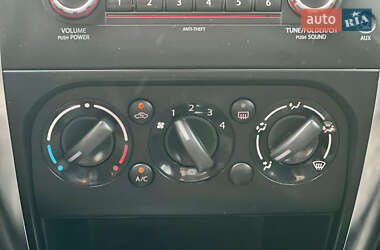 Внедорожник / Кроссовер Suzuki SX4 2011 в 