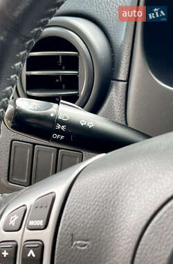 Внедорожник / Кроссовер Suzuki SX4 2011 в 