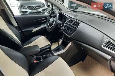 Внедорожник / Кроссовер Suzuki SX4 2019 в 