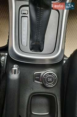 Внедорожник / Кроссовер Suzuki SX4 2019 в 