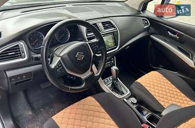 Внедорожник / Кроссовер Suzuki SX4 2018 в 