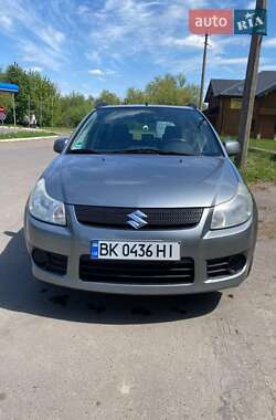 Хетчбек Suzuki SX4 2008 в Комарному