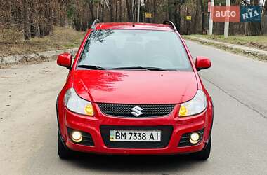 Позашляховик / Кросовер Suzuki SX4 2014 в 