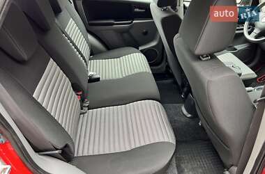 Позашляховик / Кросовер Suzuki SX4 2014 в 
