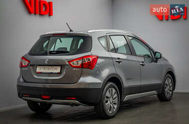 Внедорожник / Кроссовер Suzuki SX4 2013 в 
