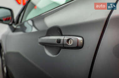 Внедорожник / Кроссовер Suzuki SX4 2013 в 