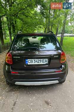Позашляховик / Кросовер Suzuki SX4 2013 в 