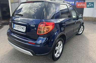 Внедорожник / Кроссовер Suzuki SX4 2009 в 