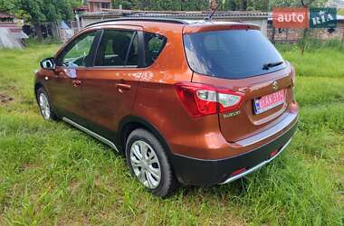 Внедорожник / Кроссовер Suzuki SX4 2018 в 