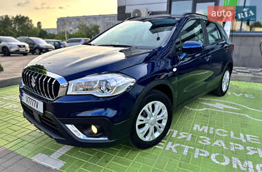 Внедорожник / Кроссовер Suzuki SX4 2017 в Черкассах
