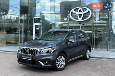 Внедорожник / Кроссовер Suzuki SX4 2019 в Киеве