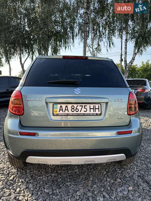 Внедорожник / Кроссовер Suzuki SX4 2012 в Смеле