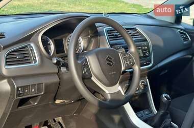 Внедорожник / Кроссовер Suzuki SX4 2021 в 