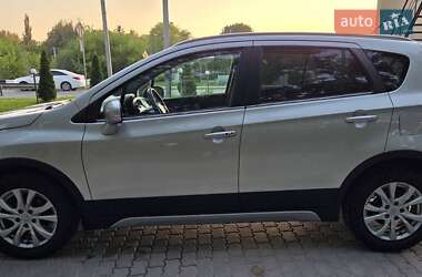 Позашляховик / Кросовер Suzuki SX4 2017 в Хоросткові