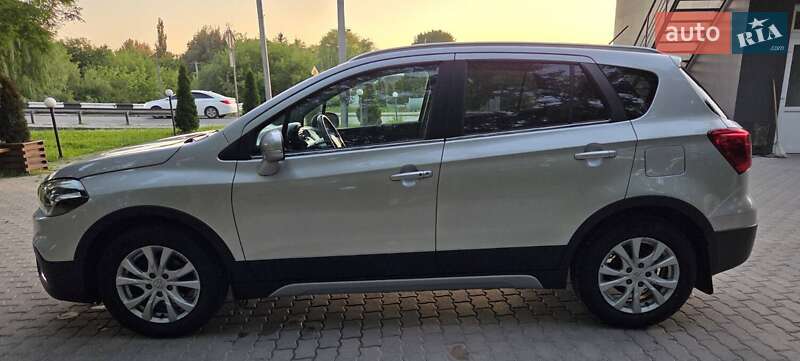 Suzuki SX4 2017 Suzuki SX4 2017
