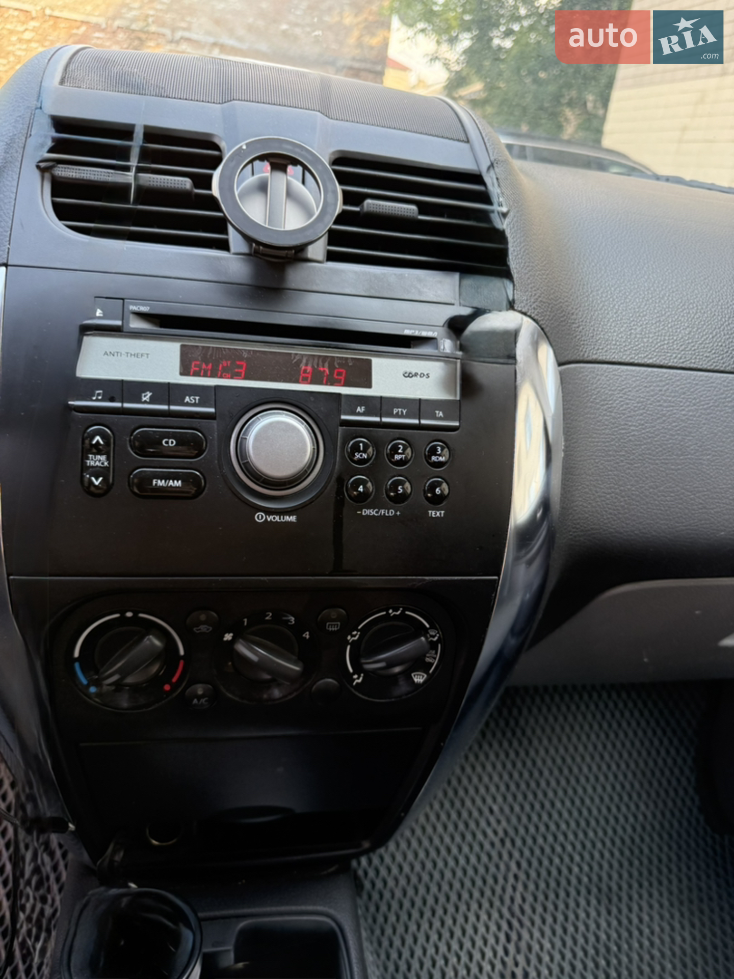 2014 Suzuki SX4 - мініатюра 14