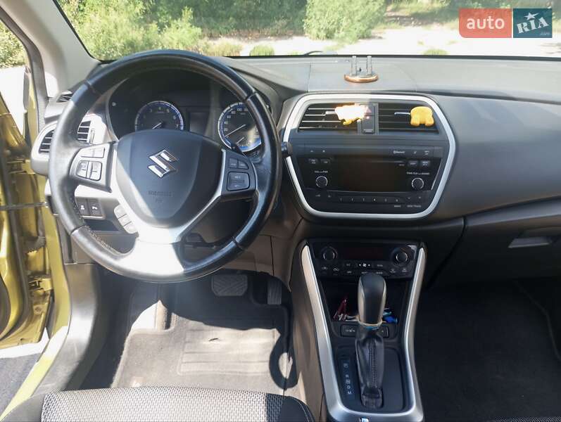 Позашляховик / Кросовер Suzuki SX4 2014 в Конотопі фото 3 Позашляховик / Кросовер Suzuki SX4 2014 в Конотопі