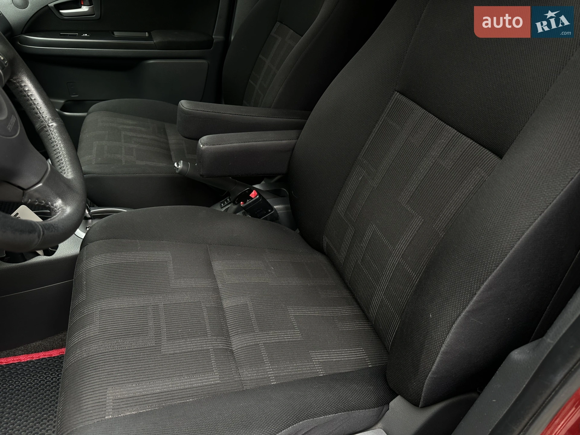 2012 Suzuki SX4 - мініатюра 18