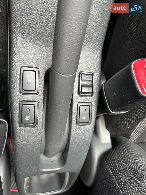 Позашляховик / Кросовер Suzuki SX4 2012 в Дніпрі