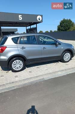 Внедорожник / Кроссовер Suzuki SX4 2014 в Виннице