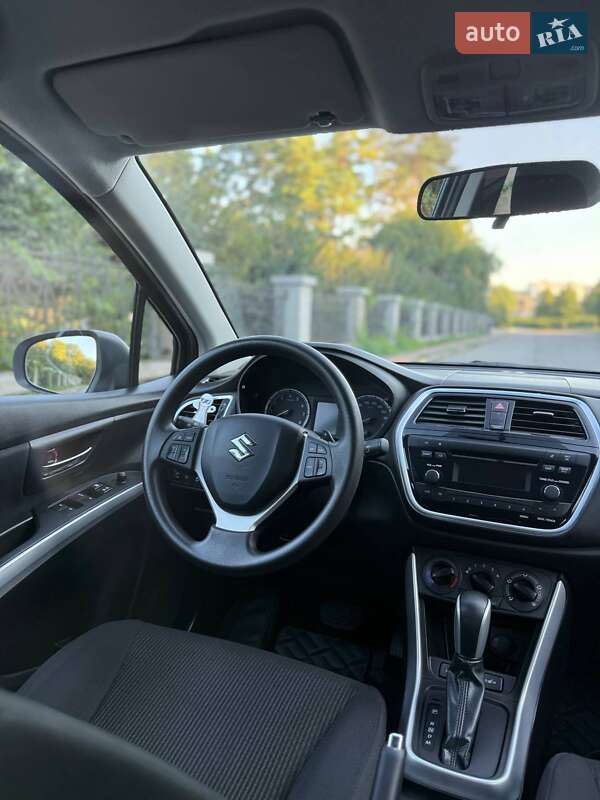 Внедорожник / Кроссовер Suzuki SX4 2020 в Киеве фото 21 Внедорожник / Кроссовер Suzuki SX4 2020 в Киеве