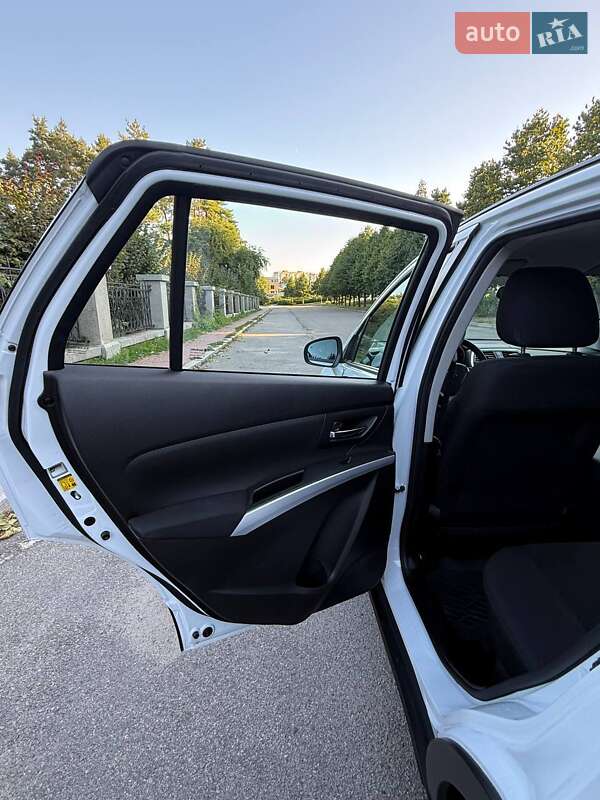 Внедорожник / Кроссовер Suzuki SX4 2020 в Киеве фото 31 Внедорожник / Кроссовер Suzuki SX4 2020 в Киеве