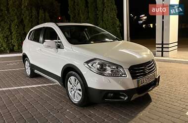 Внедорожник / Кроссовер Suzuki SX4 2016 в Киеве