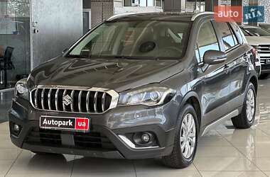 Внедорожник / Кроссовер Suzuki SX4 2016 в Одессе